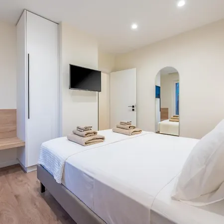 Downtown Luxury Ii (adults Only) Appartement *